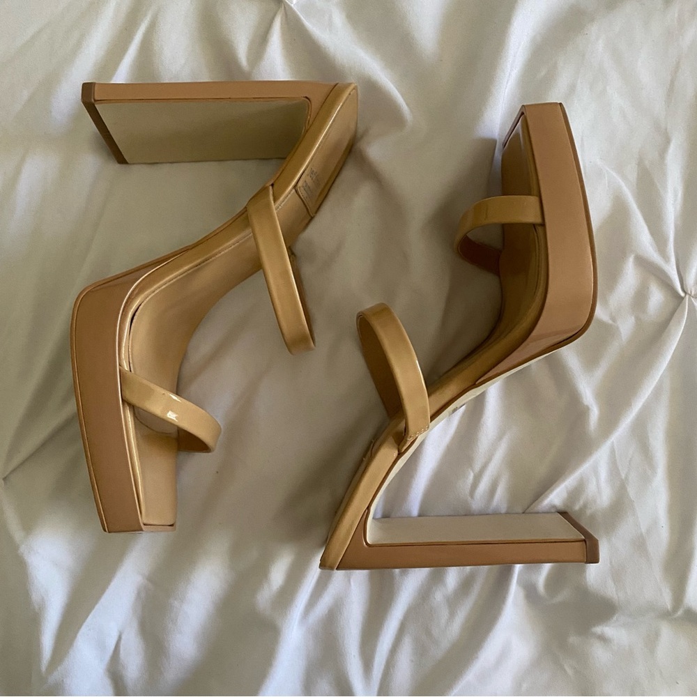 Jeffrey Campbell Hustler Heel - Size 6 - Patent Leather Nude